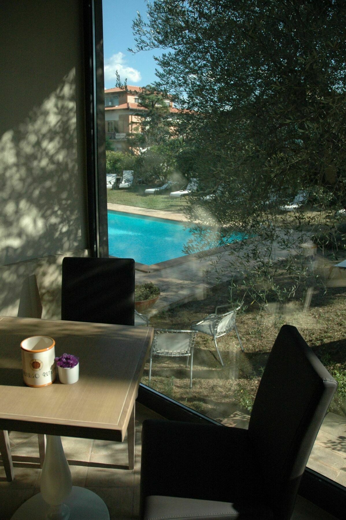 Hotel Rutiliano ปีเอนซา ภายนอก รูปภาพ